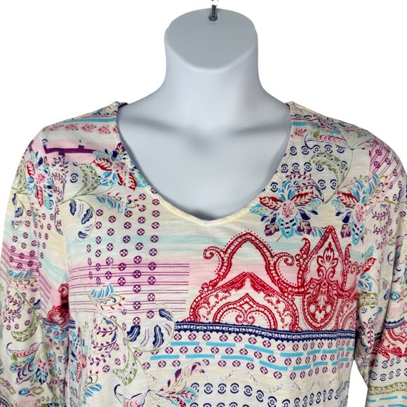 Chicos Top Womens 2 / US Large Multicolor Printed V-neck Relaxed 3/4 Sleeve - Picture 2 of 15